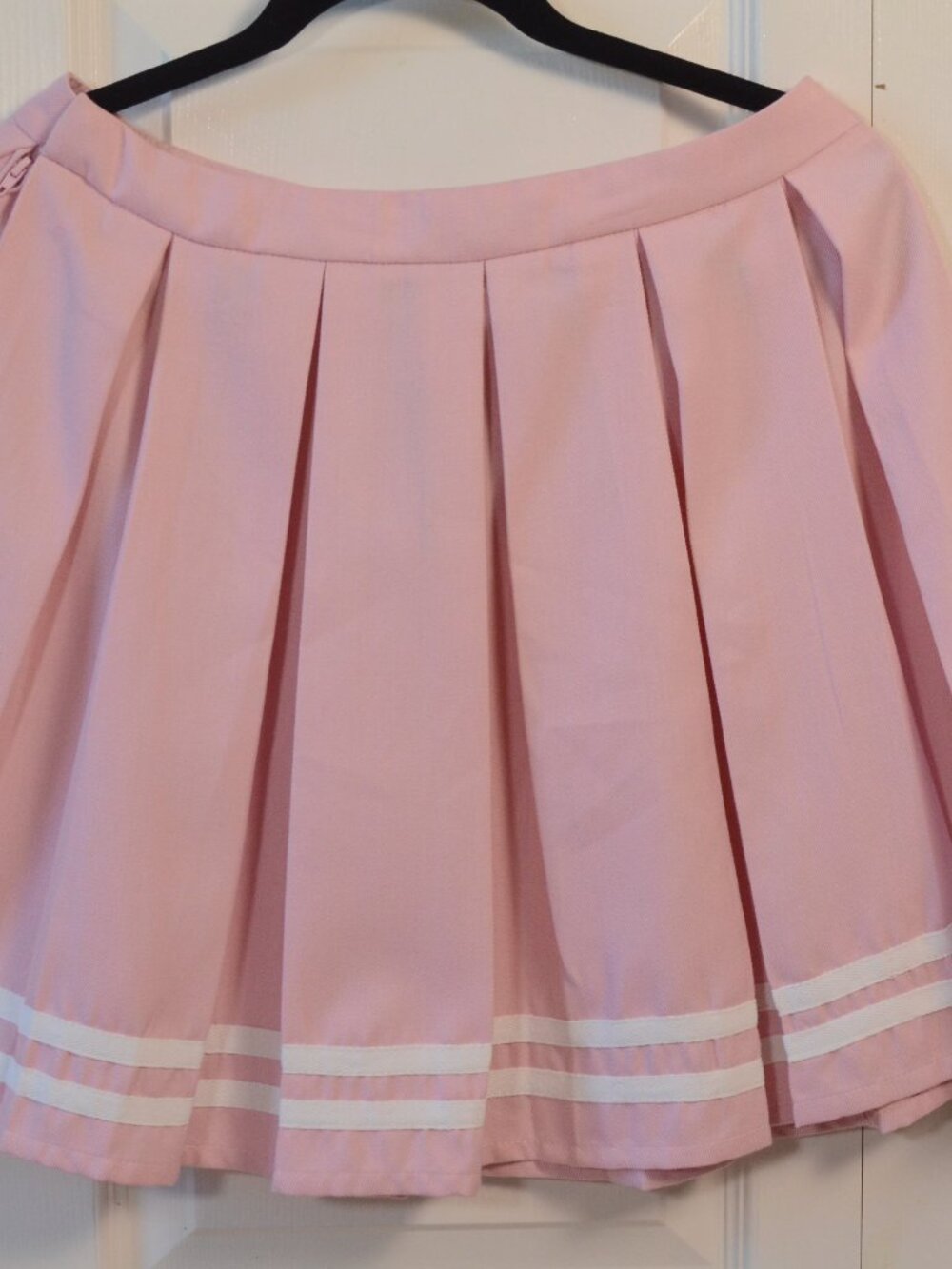 Hot Topic Pink Pleated Skater Skirt Women’s Med Kawaii Tennis Style Mini Skirt - Picture 3 of 6